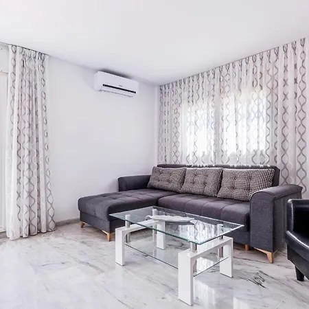 Apartment Lovely In Costa With Kitchen Torrox